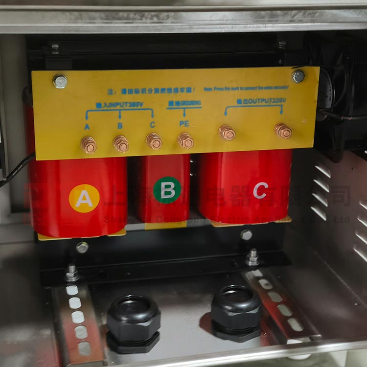 ���ñ�ѹ��