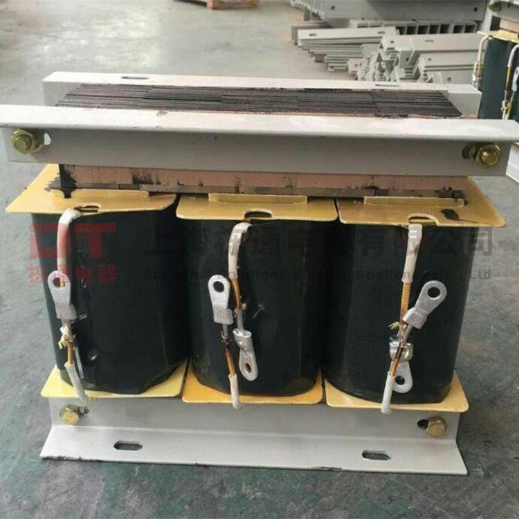 ��ź��ѹ��QZBϵ��