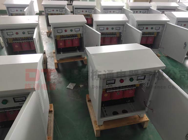 光伏逆变隔离变压�?3.jpg